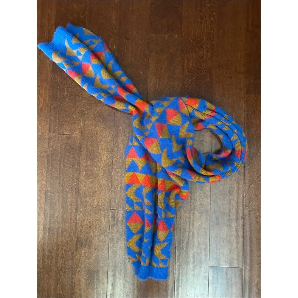 Urban Outfitters Geo Pattern Blanket Scarf